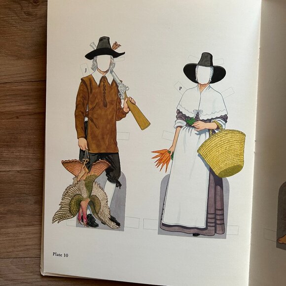 Paper doll book, American Family of the Pilgrim Period - Picture 7 of 8
